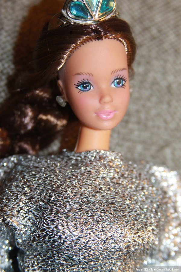 Редкая винтажная 1987 Jewel Secrets Whitney (фото 3)