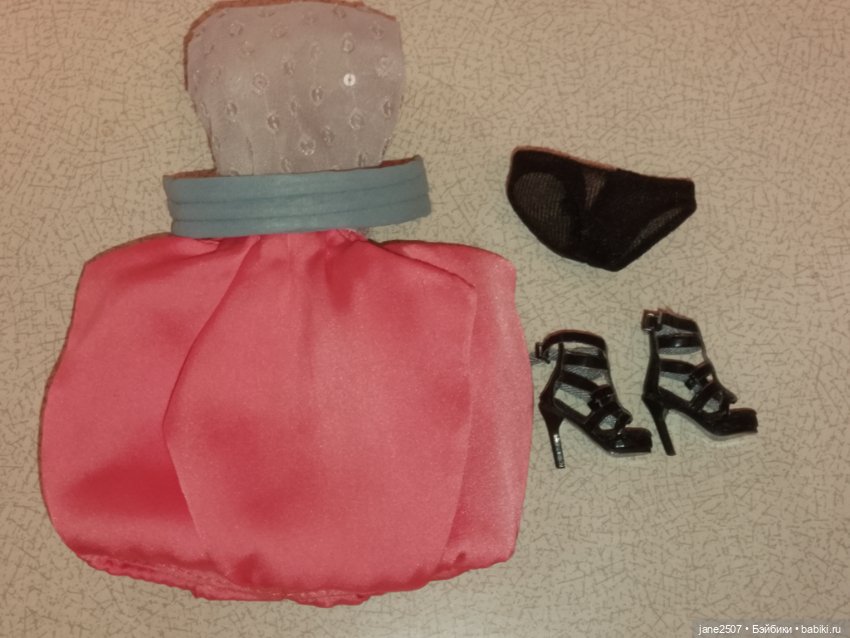 Редкий фирменный аутфит (частичный) Fashion royalty Winning Ensemble 2010 (платье, пояс, туфли) (фото 2)