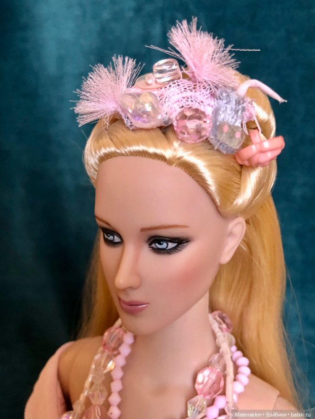 Robert Tonner Doll Devereaux Sisters