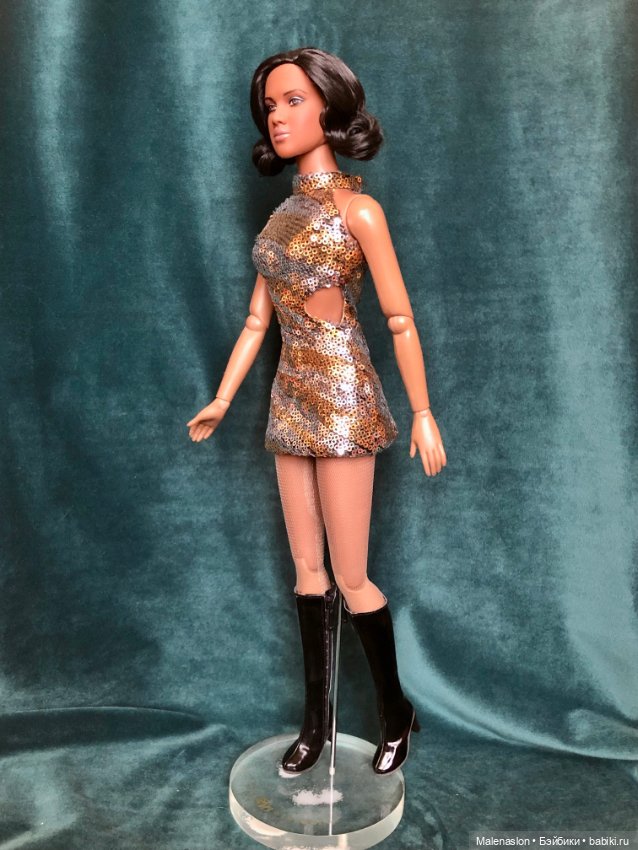 Robert Tonner Friday Foster