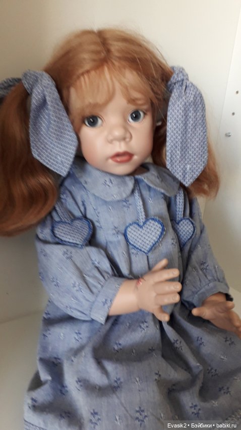 Коллекционная виниловая кукла (фото 4)