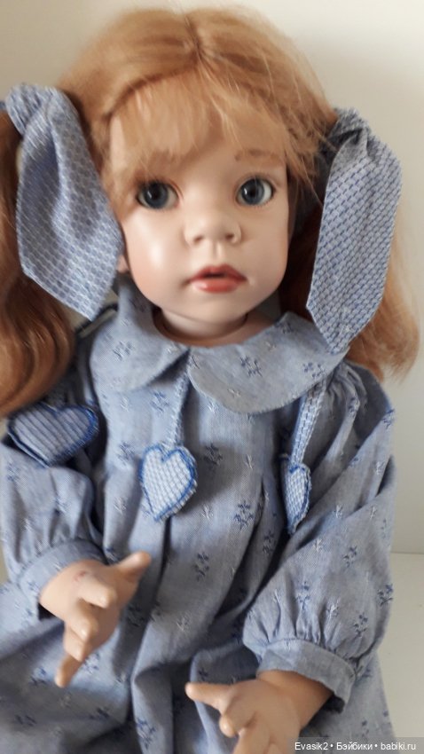 Коллекционная виниловая кукла (фото 5)