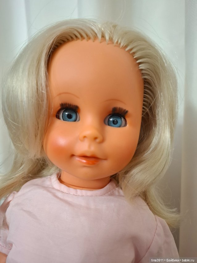 Шикарная блондинка Gotz,ходячая