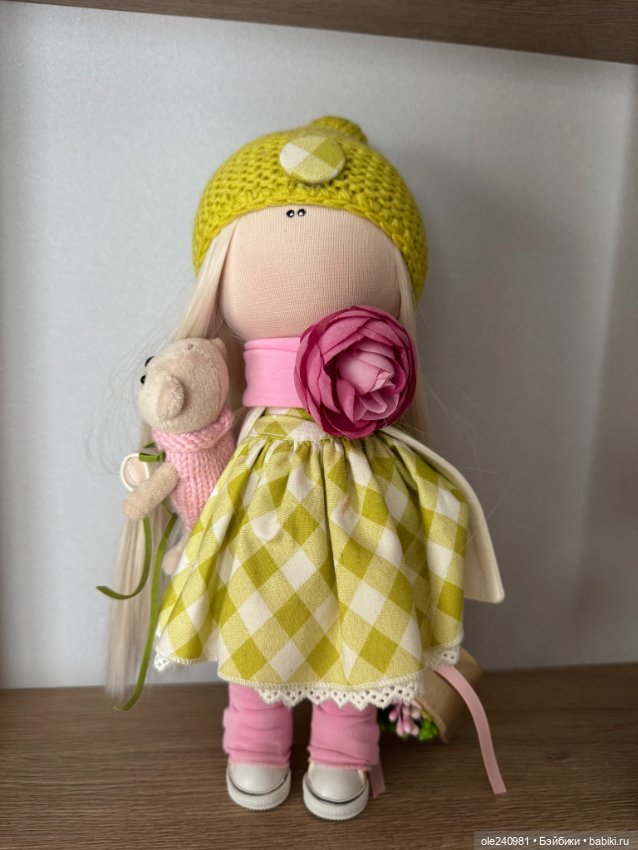 Весенняя нежность- авторская текстильная кукла