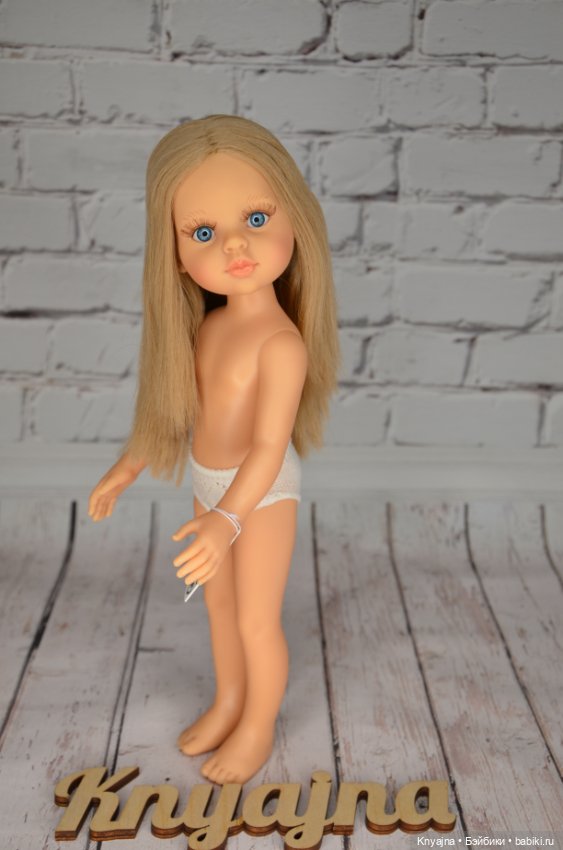 Карла с прямыми волосами и яркими глазками от Паола Рейна (фото 6)