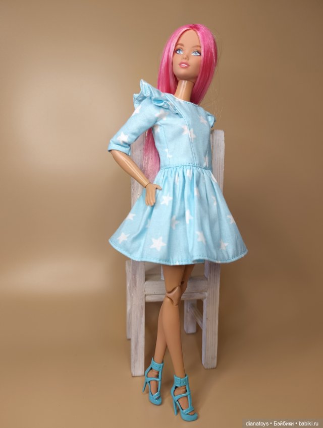 Платье для кукол типа Барби Barbie (фото 2)