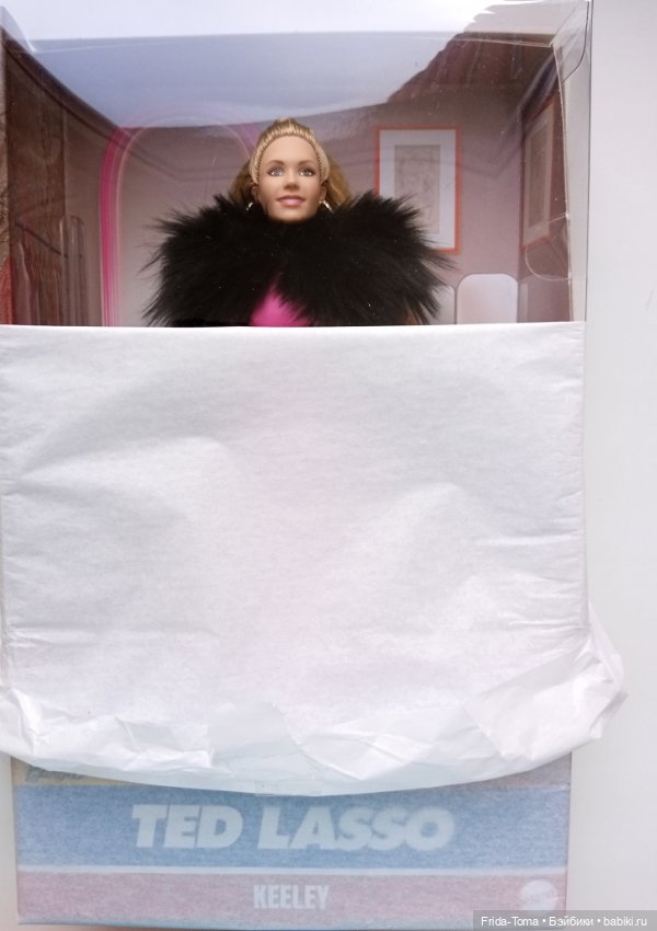 Барби Тэд Лассо Келли Джонс Barbie Ted Lasso Keeley Jones #2 (фото 2)