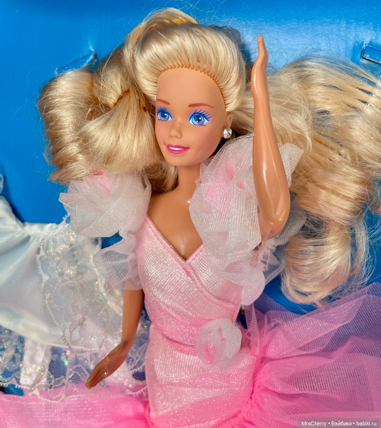 Sweet roses Barbie — Игровые куклы (фото 8)