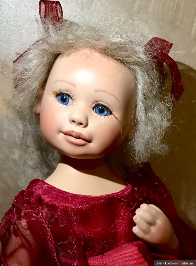 Белокурая и синеглазая Sunny от Gabriele Muller