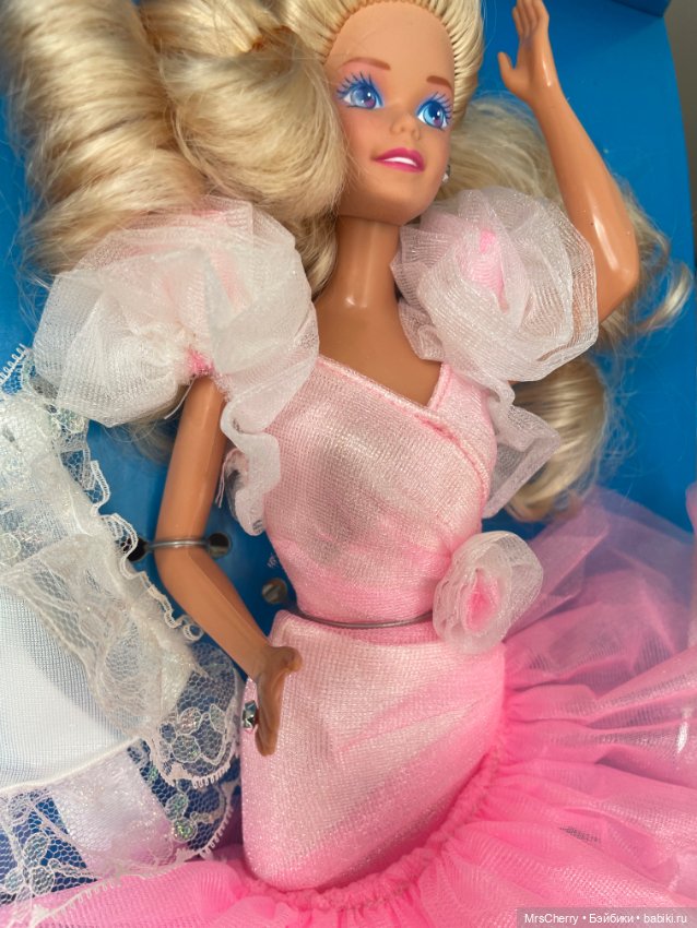 Sweet roses Barbie — Игровые куклы (фото 4)