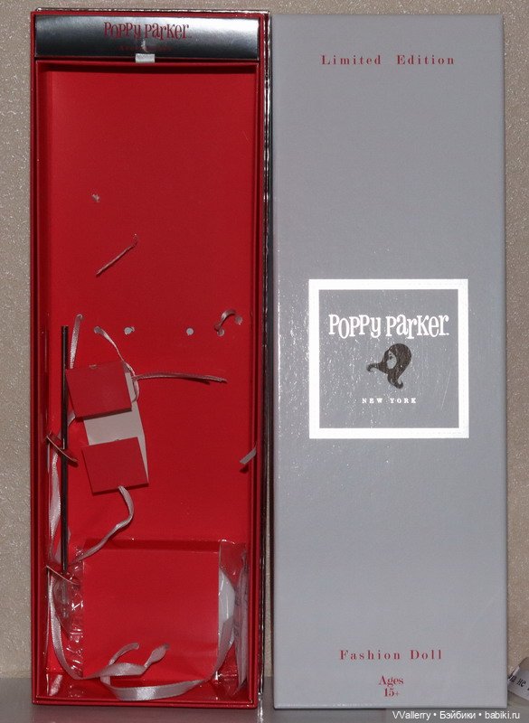 Коробка от So Curious Poppy Parker