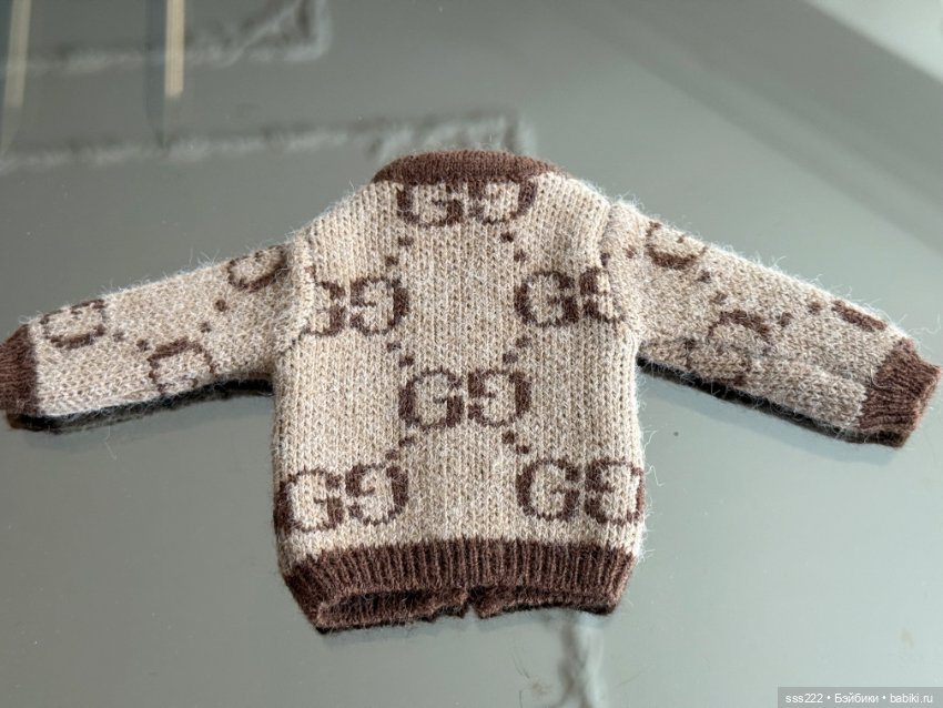 Классный кардиган Gucci — Одежда для кукол (фото 3)