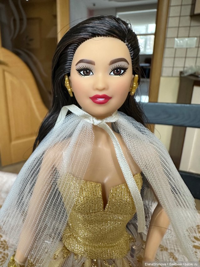 Barbie holiday 2023 Кира — Игровые куклы (фото 4)