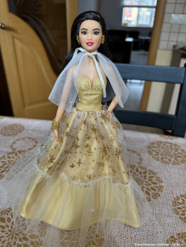 Barbie holiday 2023 Кира — Игровые куклы