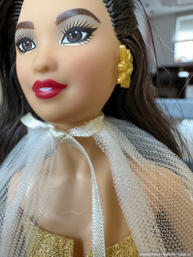 Barbie holiday 2023 Кира — Игровые куклы