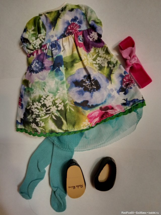 Лот одежды для Паолочек и кукол схожих по размеру (фото 3)