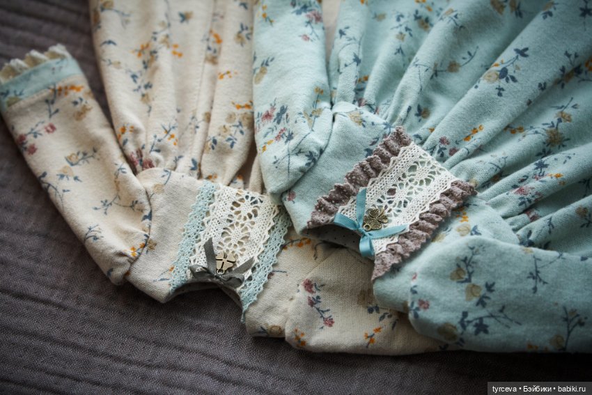 Уютные платья для кукол Sasha doll (фото 10)