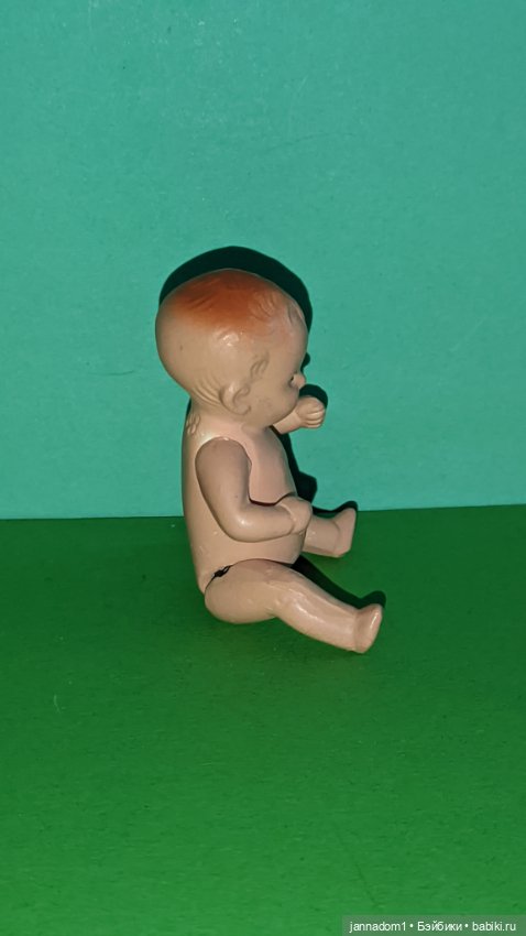 Керамический голыш рыжик Hertwig 1508 с рельефными волосами, высота 8 см (фото 4)