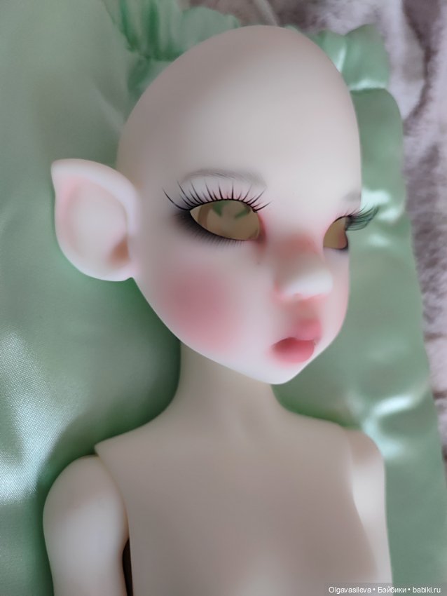 Белая Микки эльф с копытцами (фото 4)