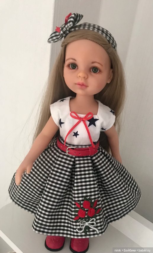 Клетчатая юбочка и повязка на голову (фото 7)