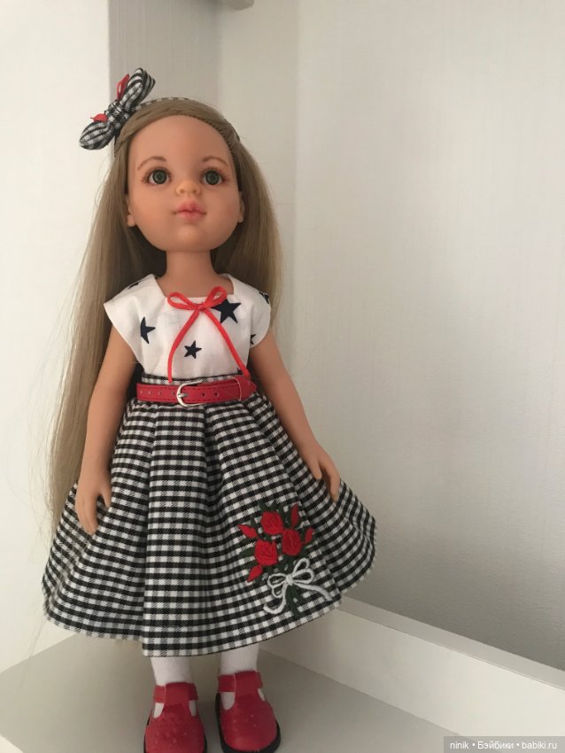 Клетчатая юбочка и повязка на голову (фото 6)