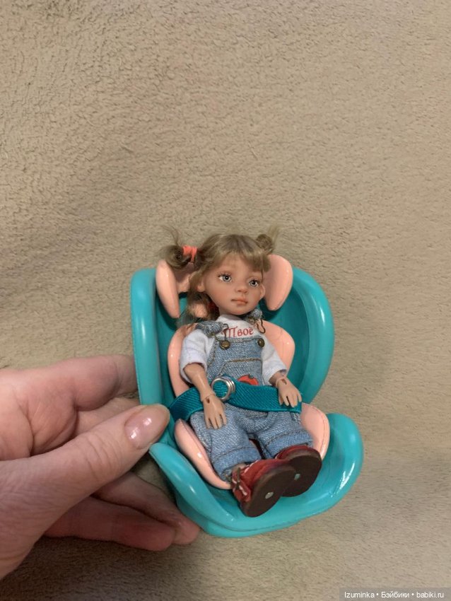 🚘 Автомобильное кресло для кукол