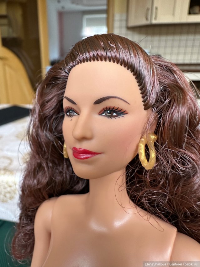Barbie Глория Эстефан нюд (фото 10)