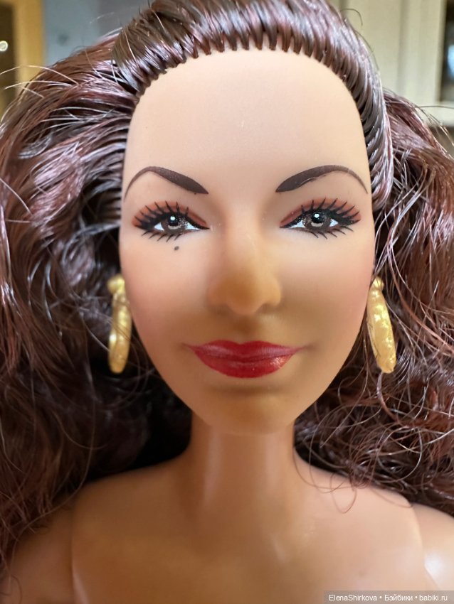 Barbie Глория Эстефан нюд (фото 7)