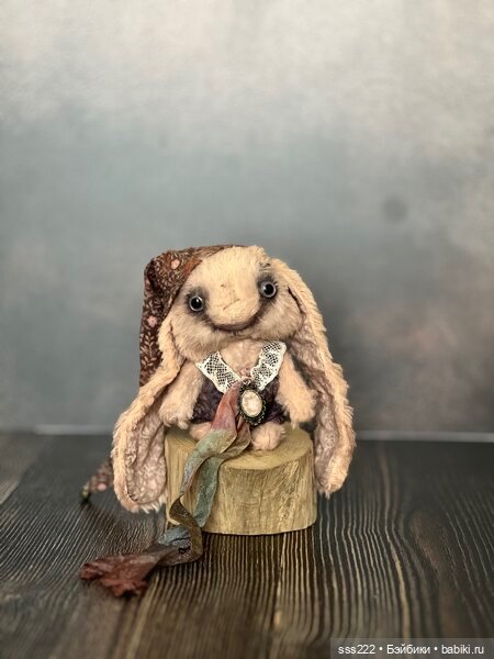 Зайчик с телефоном Ани Колыхаловой (фото 6)