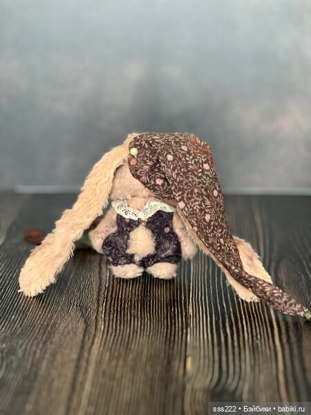 Зайчик с телефоном Ани Колыхаловой (фото 10)