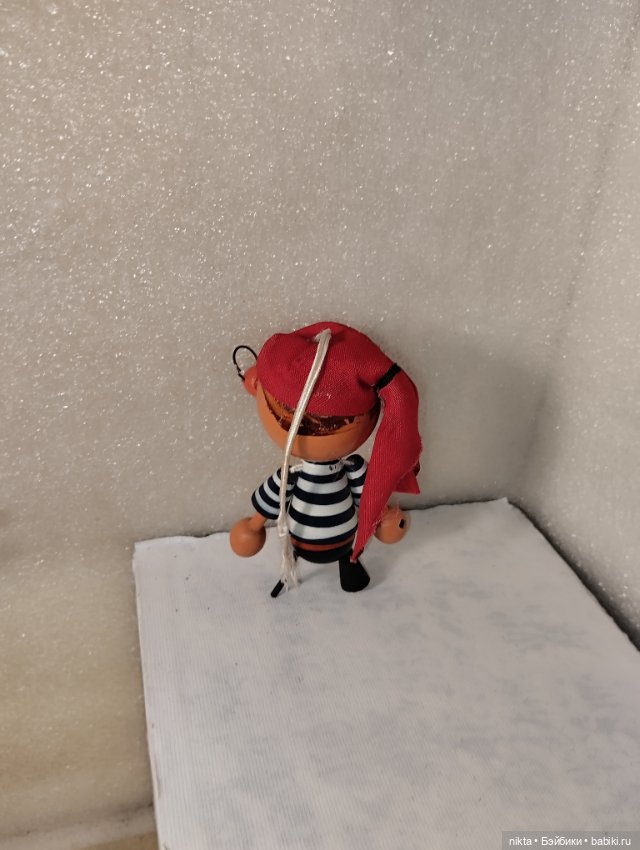 Болгарский деревянный сувенир Пират (фото 3)