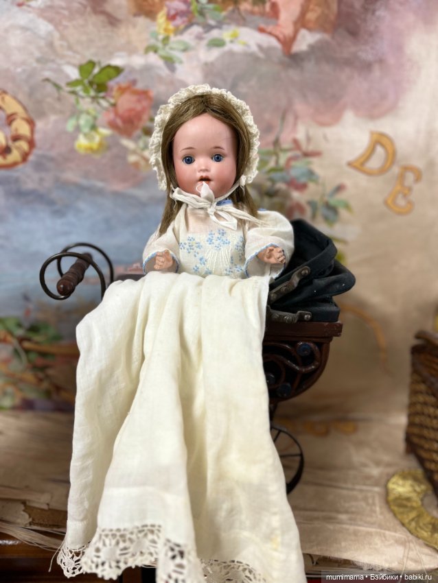 Очаровательная малышка Porzellanfabrik Mengersreuth 924 в колясочке (фото 3)