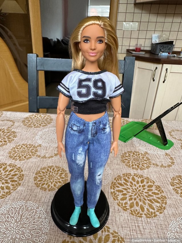 Barbie Fashionistas 126 на теле мтм пышки танцовщицы