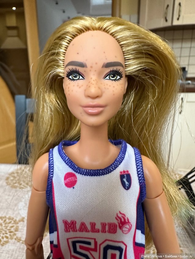 Barbie Fashionistas 108 на теле мтм баскетболистки (фото 3)