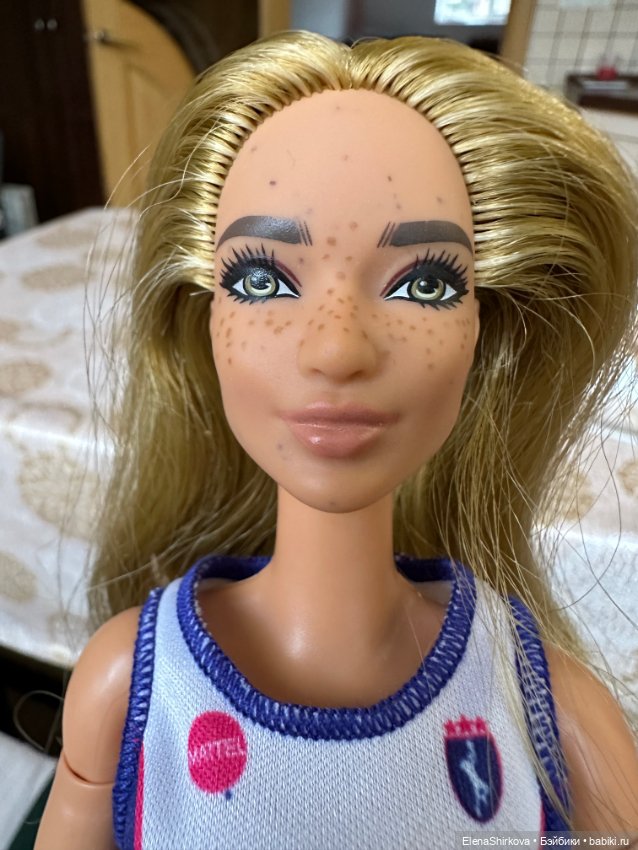 Barbie Fashionistas 108 на теле мтм баскетболистки (фото 10)