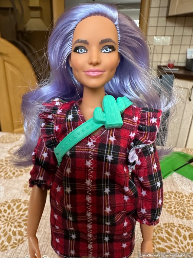 Barbie Fashionistas 157 на теле мтм пышки танцовщицы (фото 2)