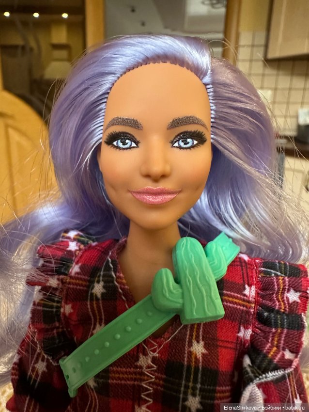 Barbie Fashionistas 157 на теле мтм пышки танцовщицы (фото 5)
