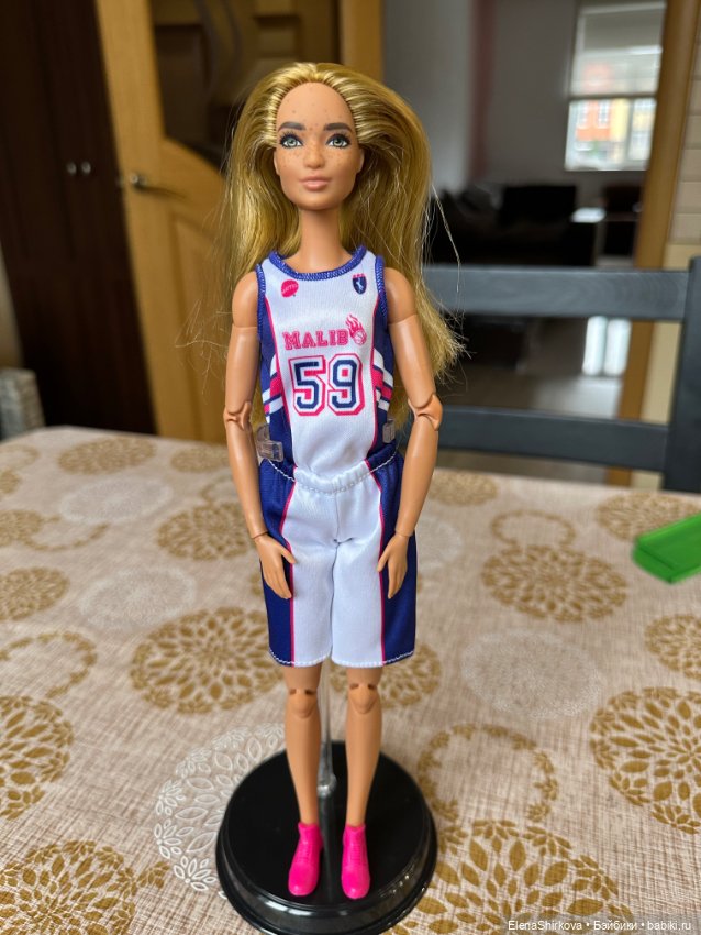 Barbie Fashionistas 108 на теле мтм баскетболистки