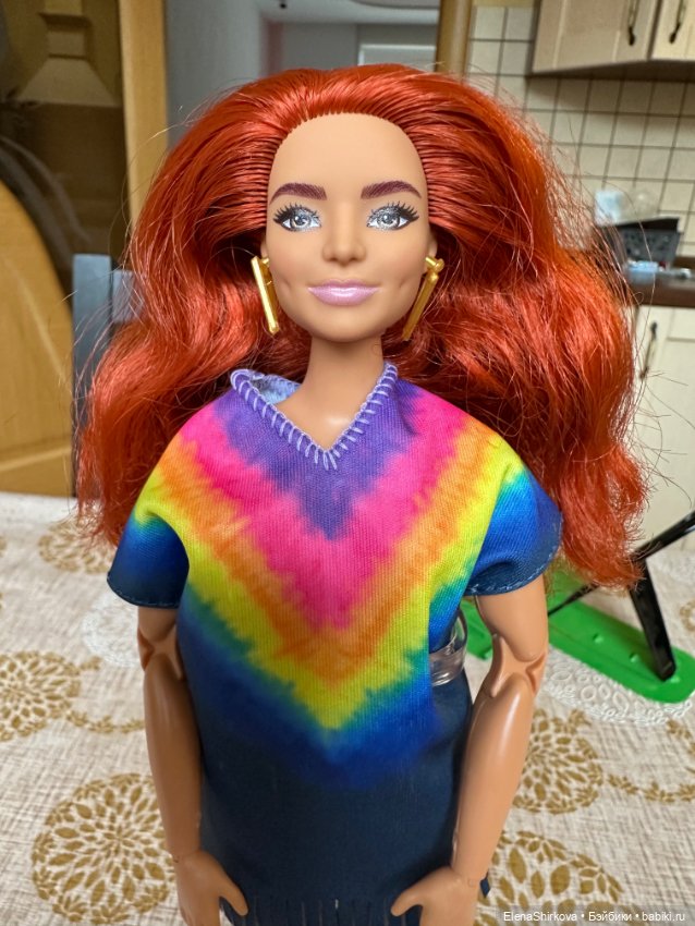 Barbie Fashionistas 141 на теле мтм пышки танцовщицы (фото 3)
