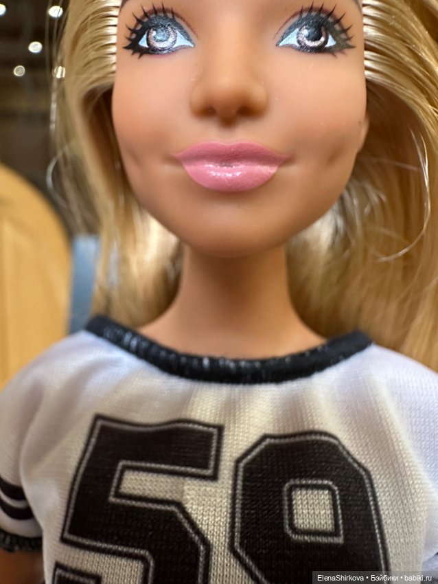 Barbie Fashionistas 126 на теле мтм пышки танцовщицы (фото 6)