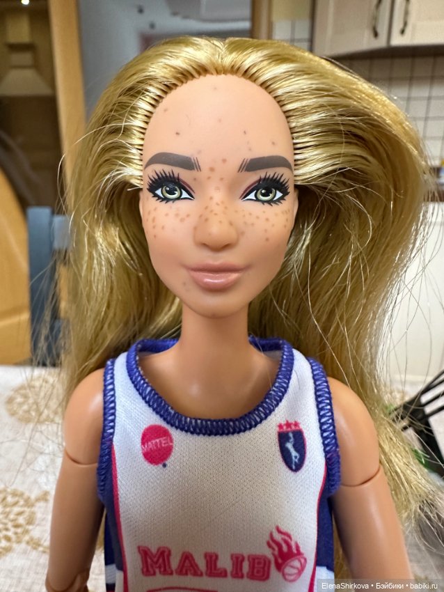 Barbie Fashionistas 108 на теле мтм баскетболистки (фото 4)