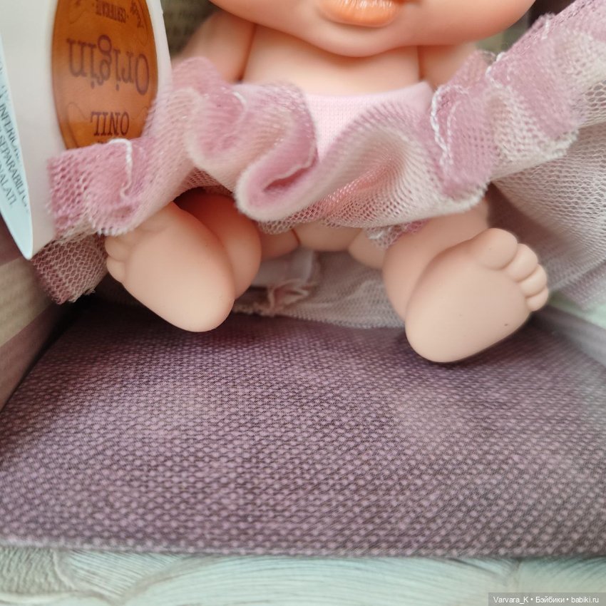 Berjuan BABY BIGGERS кукла - пупс малыш Бигуэр, сиреневые волосы, 14 см (фото 2)