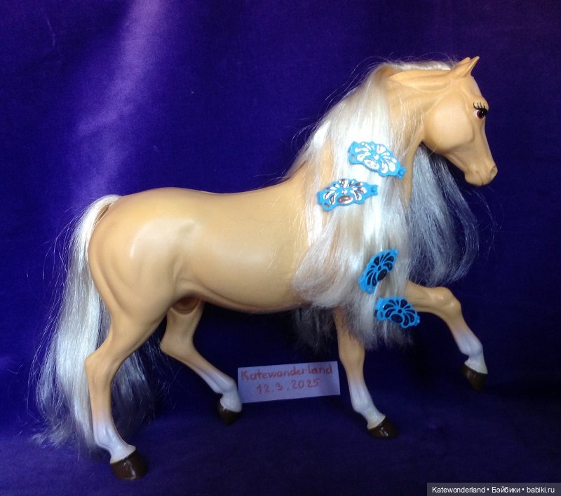 Раритетная лошадка Mattel для Barbie в идеальном состоянии с заколками. Выпуск 1982 г