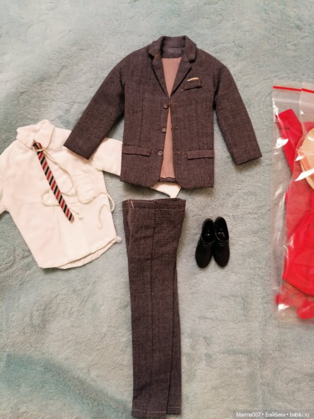 Лот винтажных аутфитов 60 годов для Кена, Барби и Скиппер (фото 2)