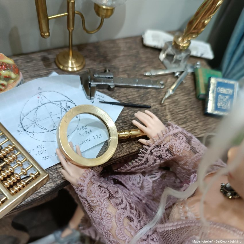 Лупа и армиллярная сфера, латунь (фото 7)