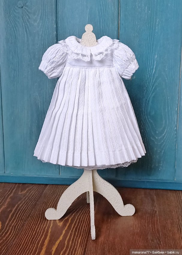 Платье "Батист" для кукол Паола Рейна 32 см, цвет белый (фото 2)