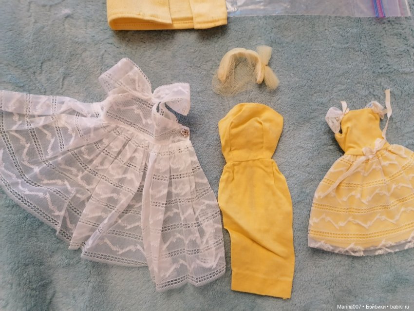 Лот винтажных аутфитов 60 годов для Барби и Скиппер