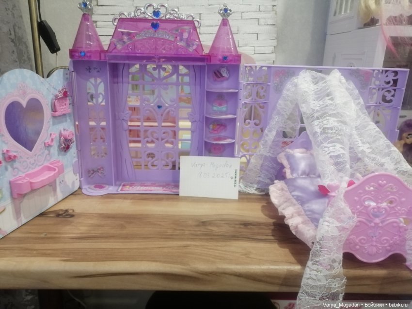 Ликка комната замок — Домики для кукол