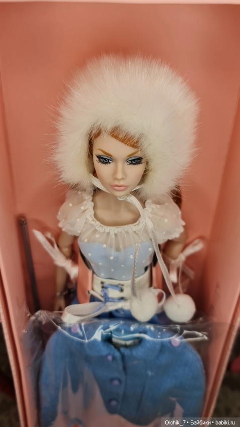 Poppy Parker in Switzerland (фото 6)