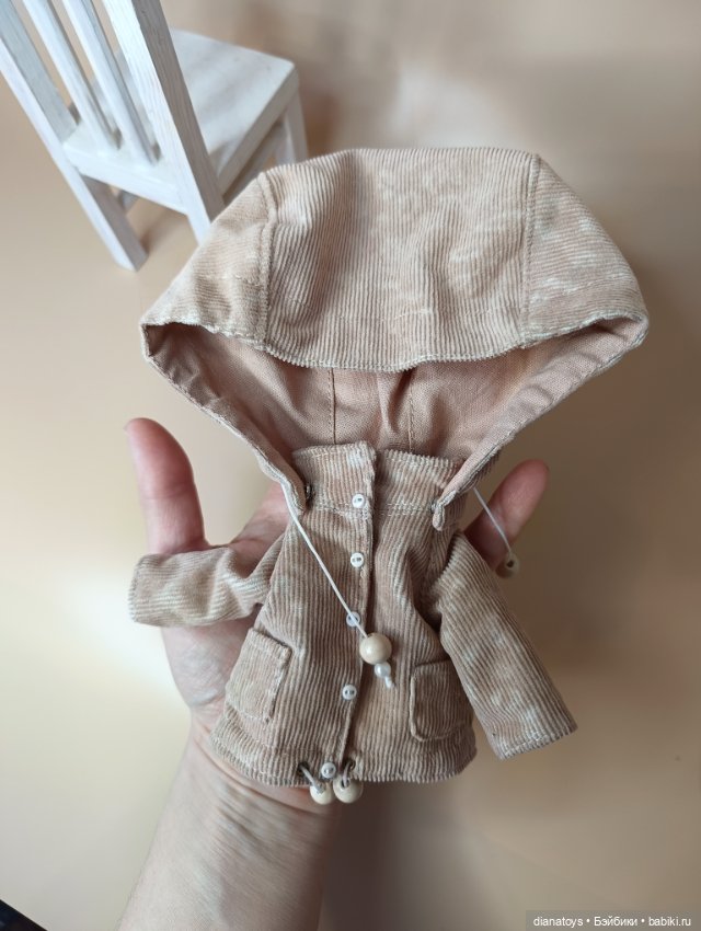 Куртка для Блайз, съемный капюшон (фото 6)